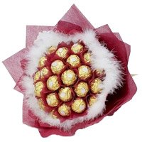 Online Rakhi Gifts 32 Pcs Ferrero Rocher Chocolate Bouquet with Rakhi